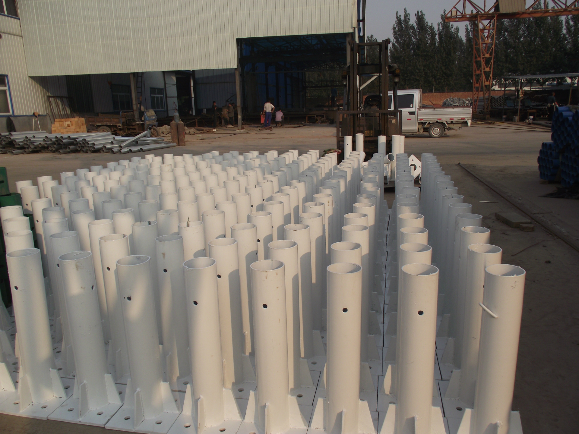 法兰立柱昌运供应