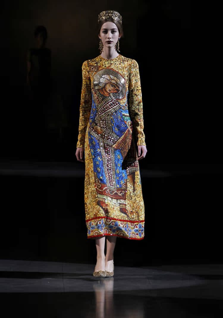 招代理欧美秋季外贸新款华家同款巴洛克风格人像印花长裙das003