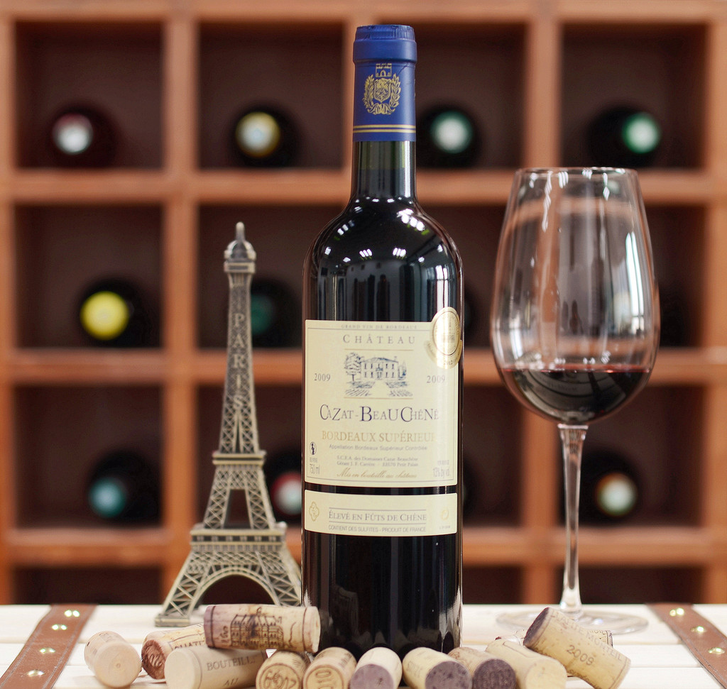 法国波尔多特级干红葡萄酒高档进口红酒低价热销