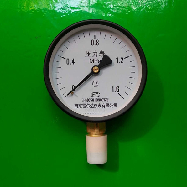 空气压缩机压力表1.6mpa/yy08116491