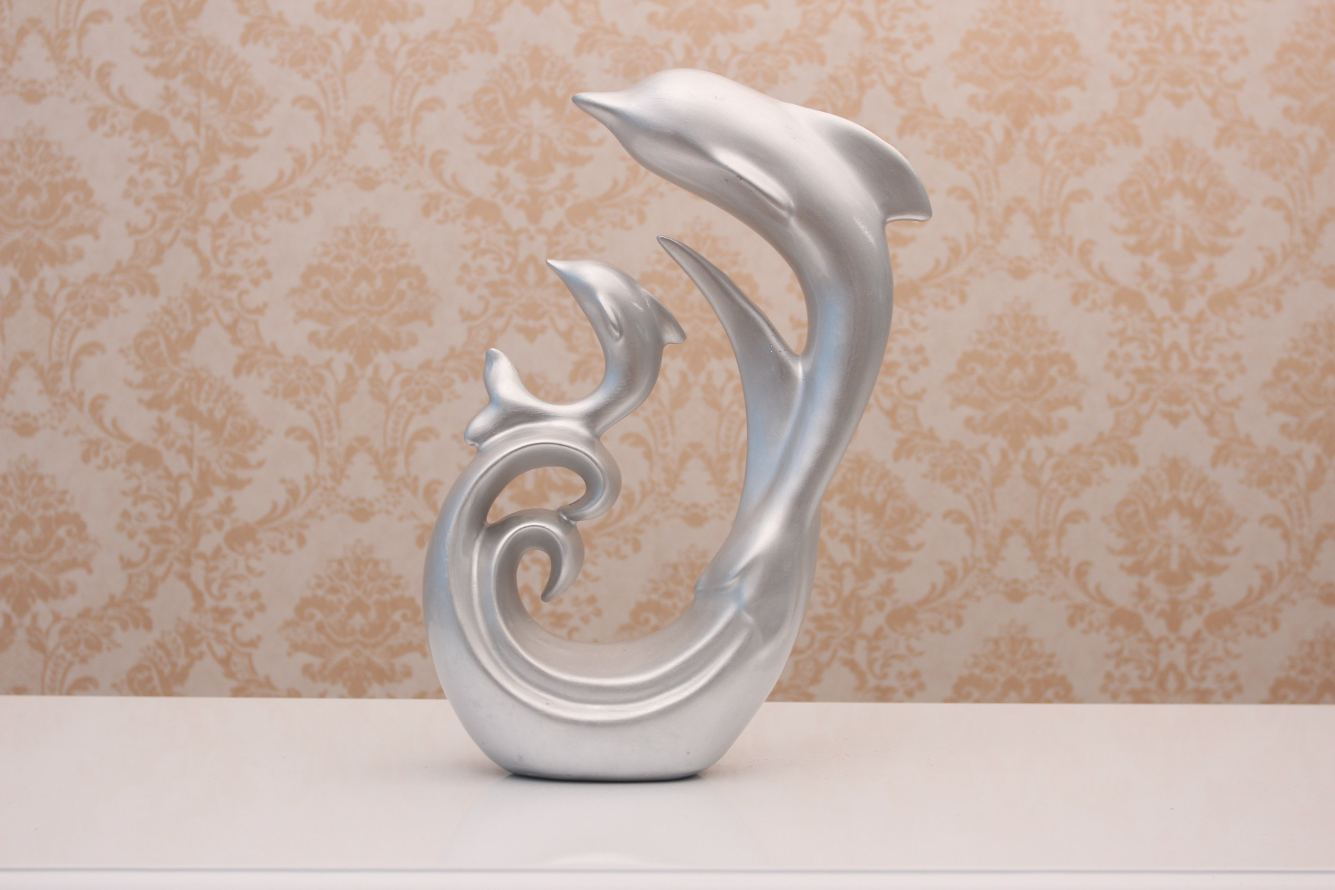 仿生树脂产品,银色海豚,工艺品,可来样加工生产或者商谈