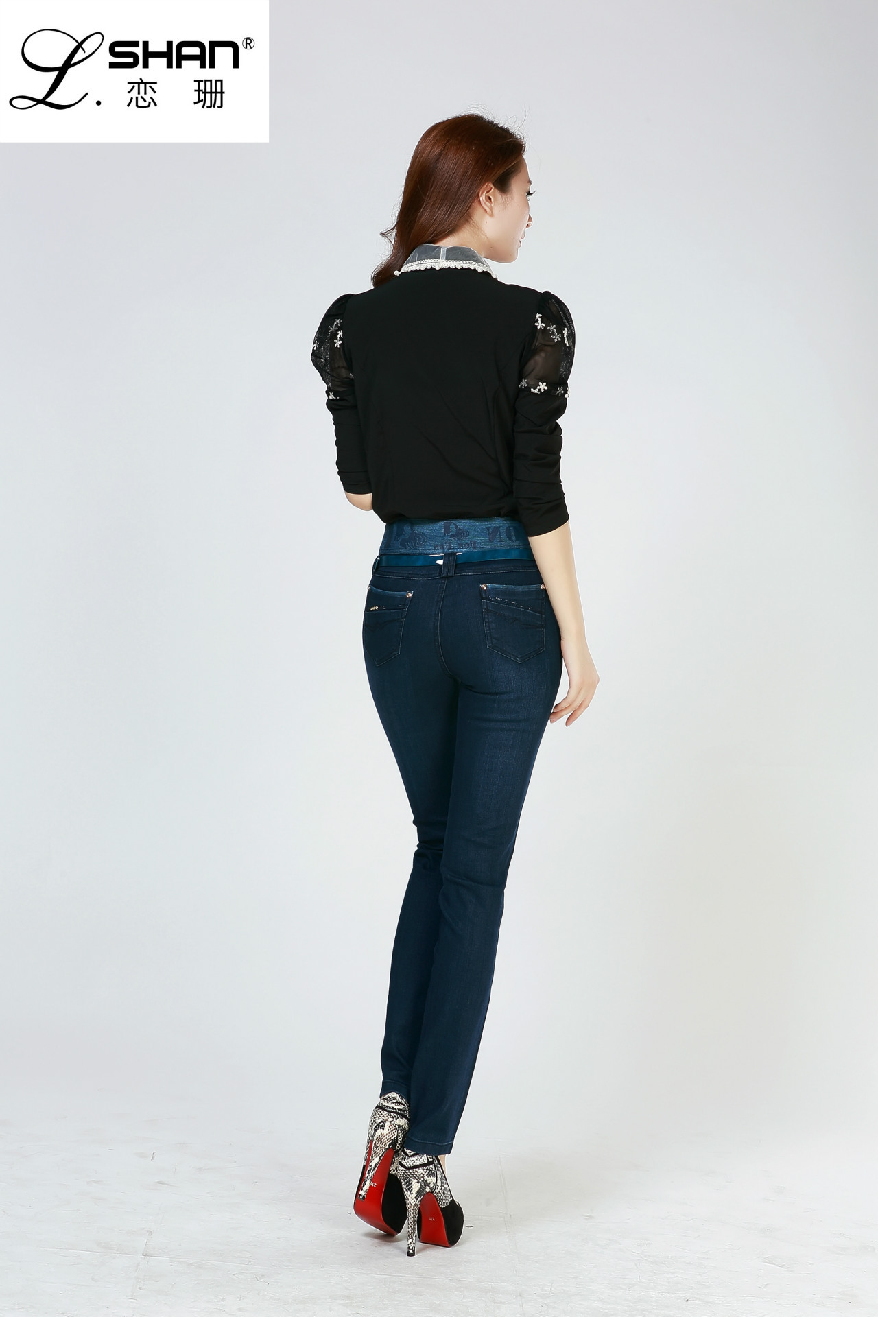 秋装新品女式高腰牛仔裤 修身提臀小脚铅笔牛仔裤 中年女裤批发