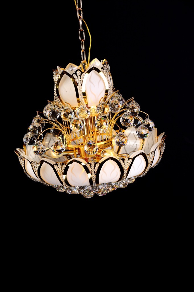 厂家直销传统水晶灯富贵大气莲花样式美观适应卧室客厅