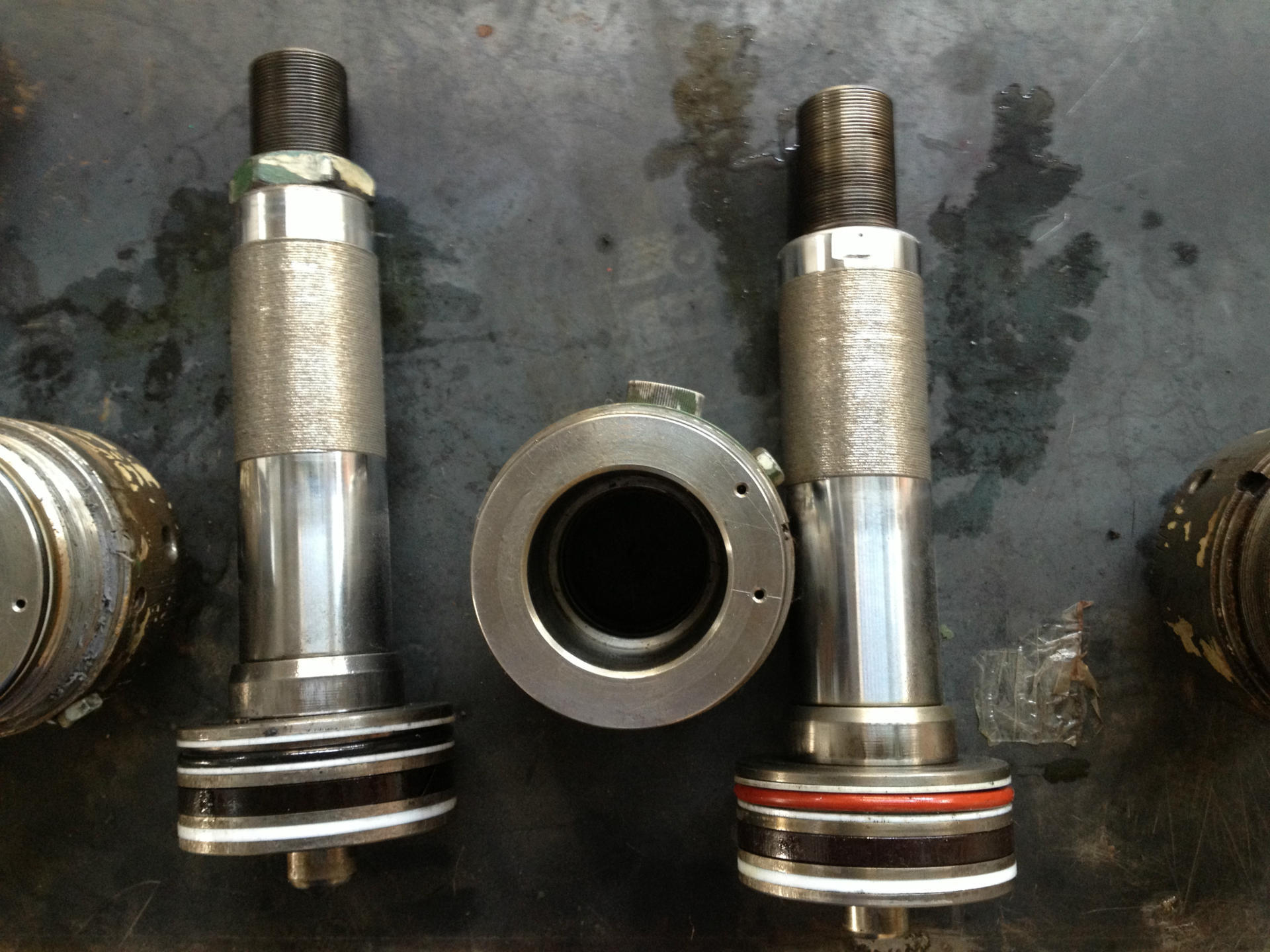 活塞杆维修活塞杆拉伤维修活塞杆磨损维修