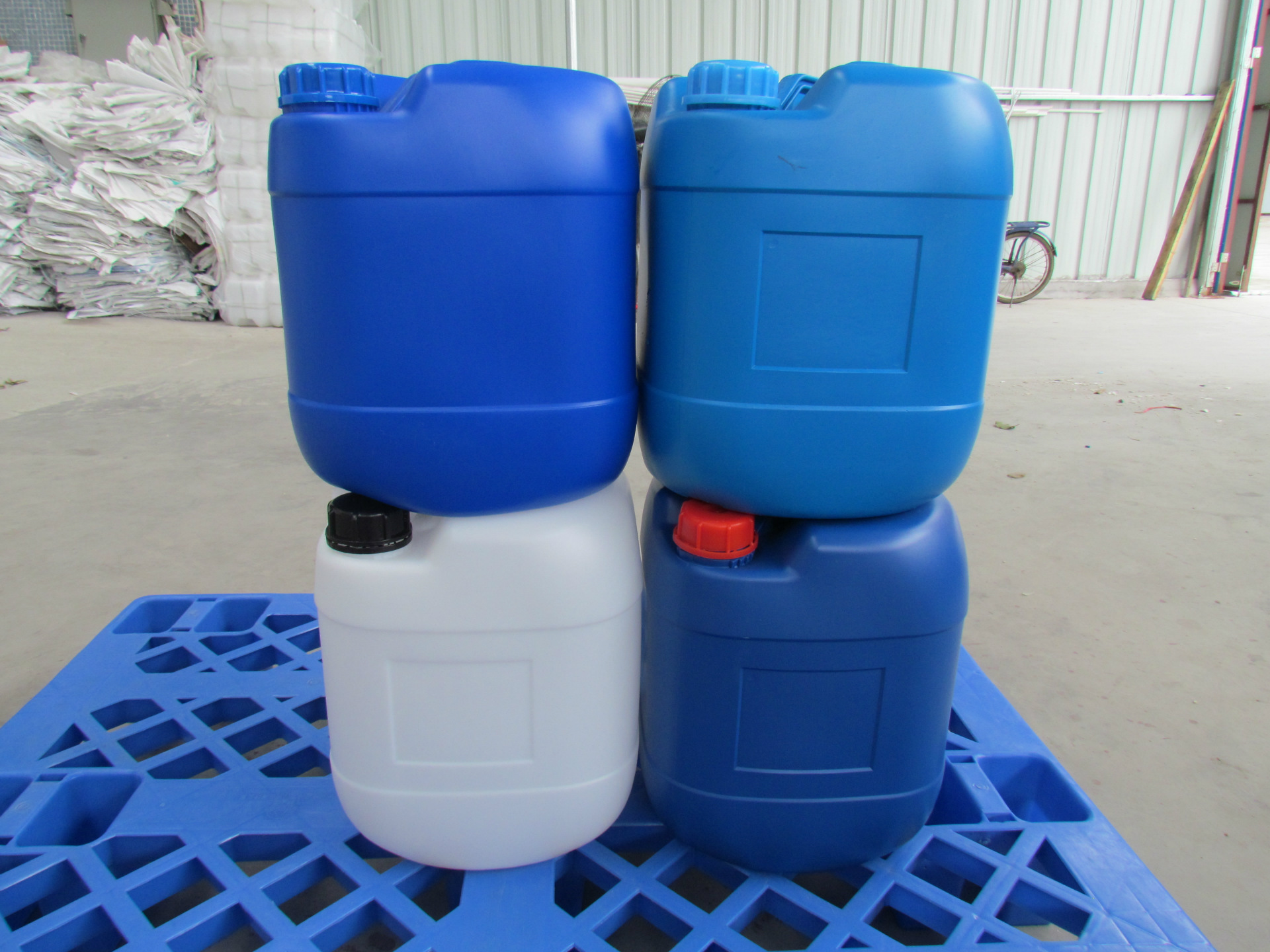 厂家直销20l方塑料桶 化工桶