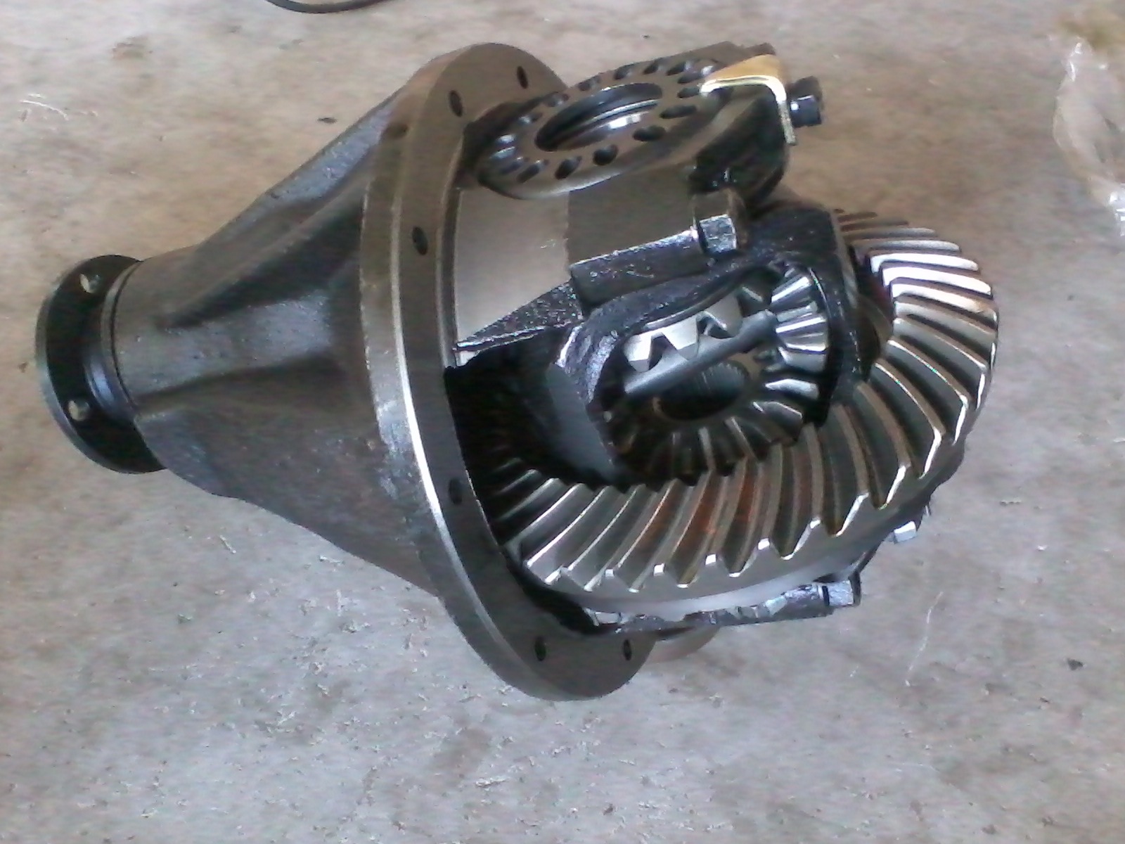 厂家直销高品质金杯锐驰差速器总成