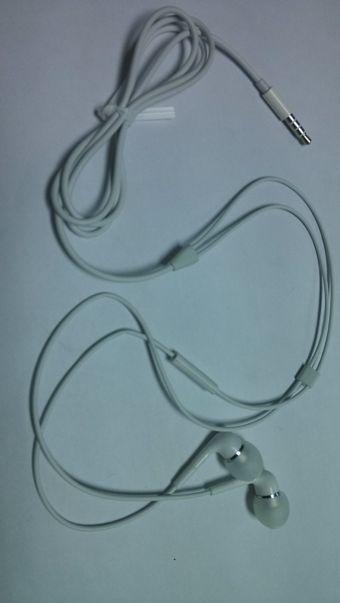 ip小入耳 黑白 手机专用线控耳机小米耳机