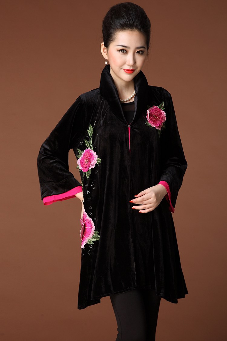 13年欧美风秋冬装重手工刺绣高档女装外套 长袖大衣 b10544