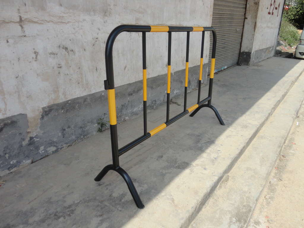 顺路现货黄黑铁马-高档烤漆铁马