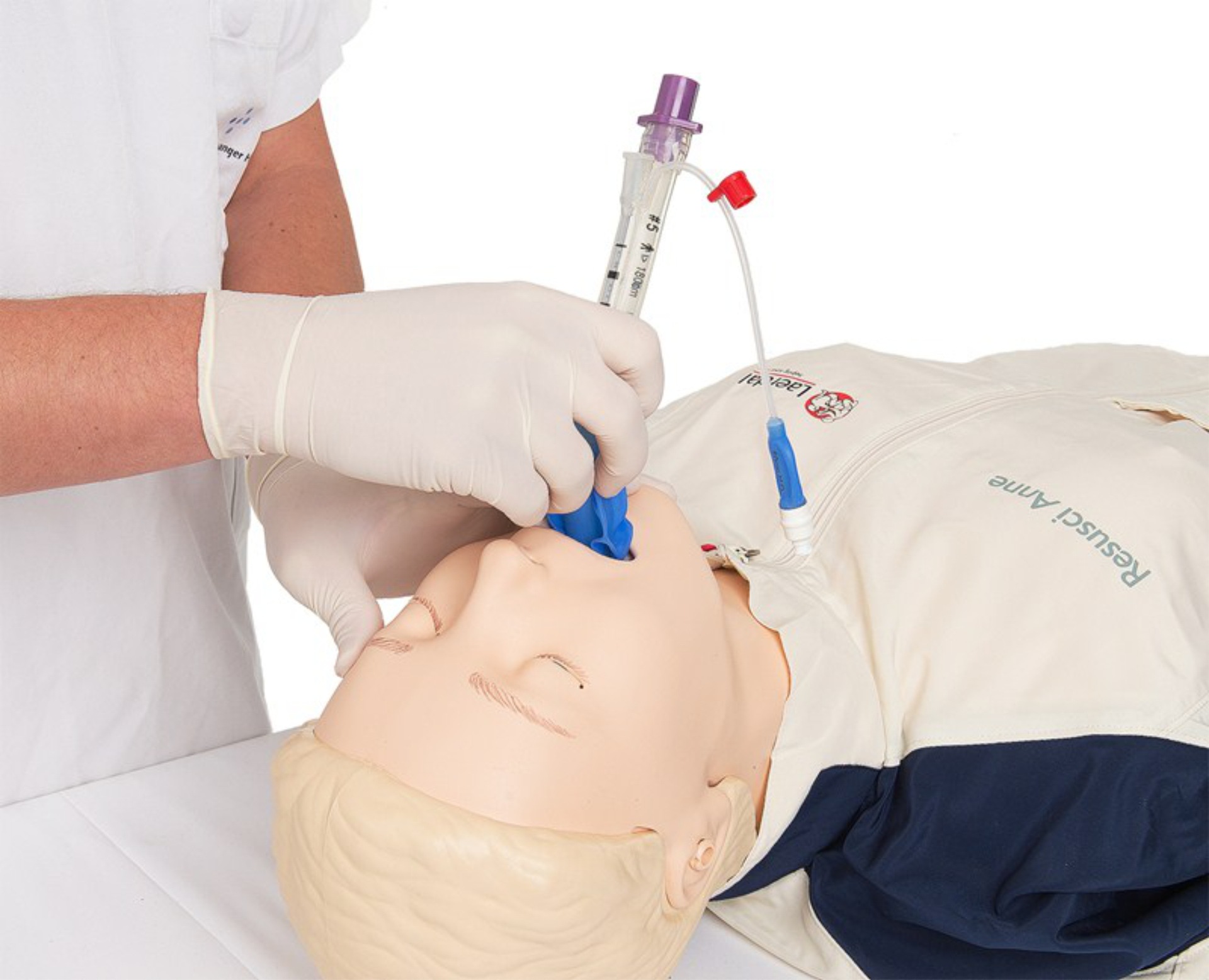 laerdal 心肺复苏安妮模拟人带有电脑报告仪