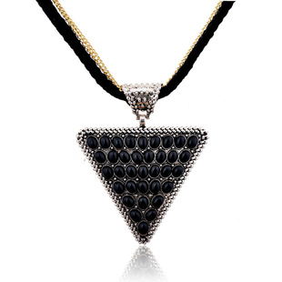 锦尚饰品 日韩新款复古三角形镶钻手编绳长命锁毛衣链批发