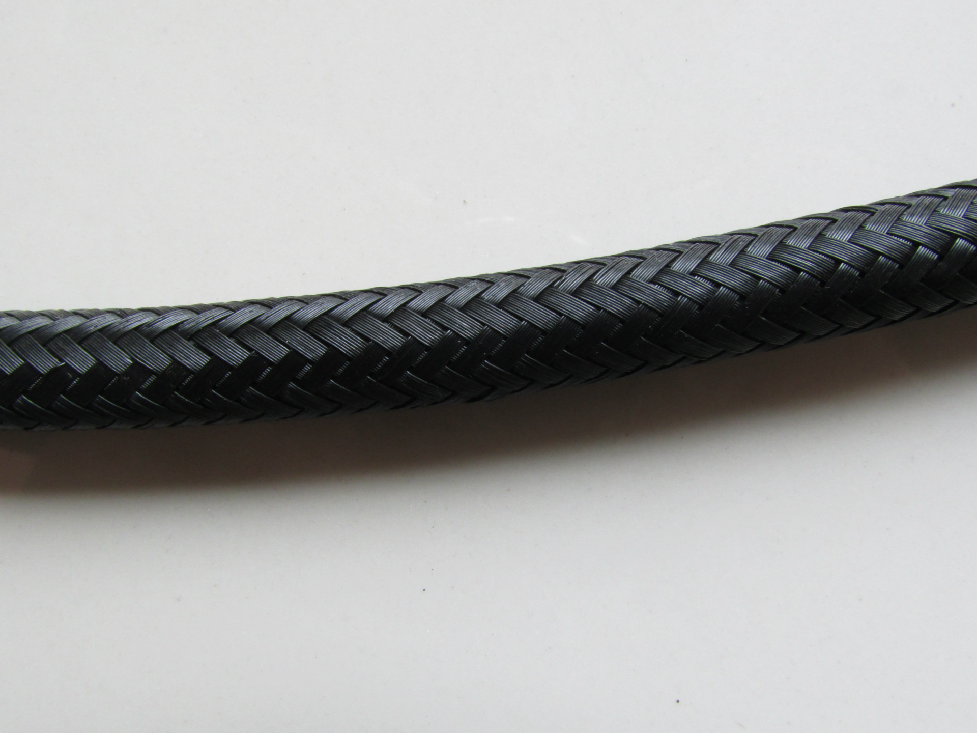 晴纶丝编织软管,尼龙丝管,钢丝编织软管,淋雨管