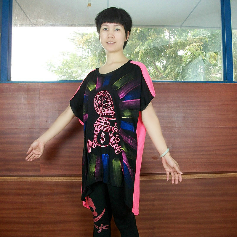 新品韩版女装t恤 喷绘骷髅图案大码宽松胖mm短袖805 批发加盟代理