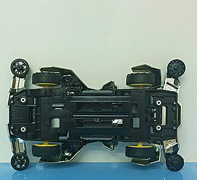 正版奥迪双钻战龙四驱车裂地崩龙系列88601,602,605系列产品