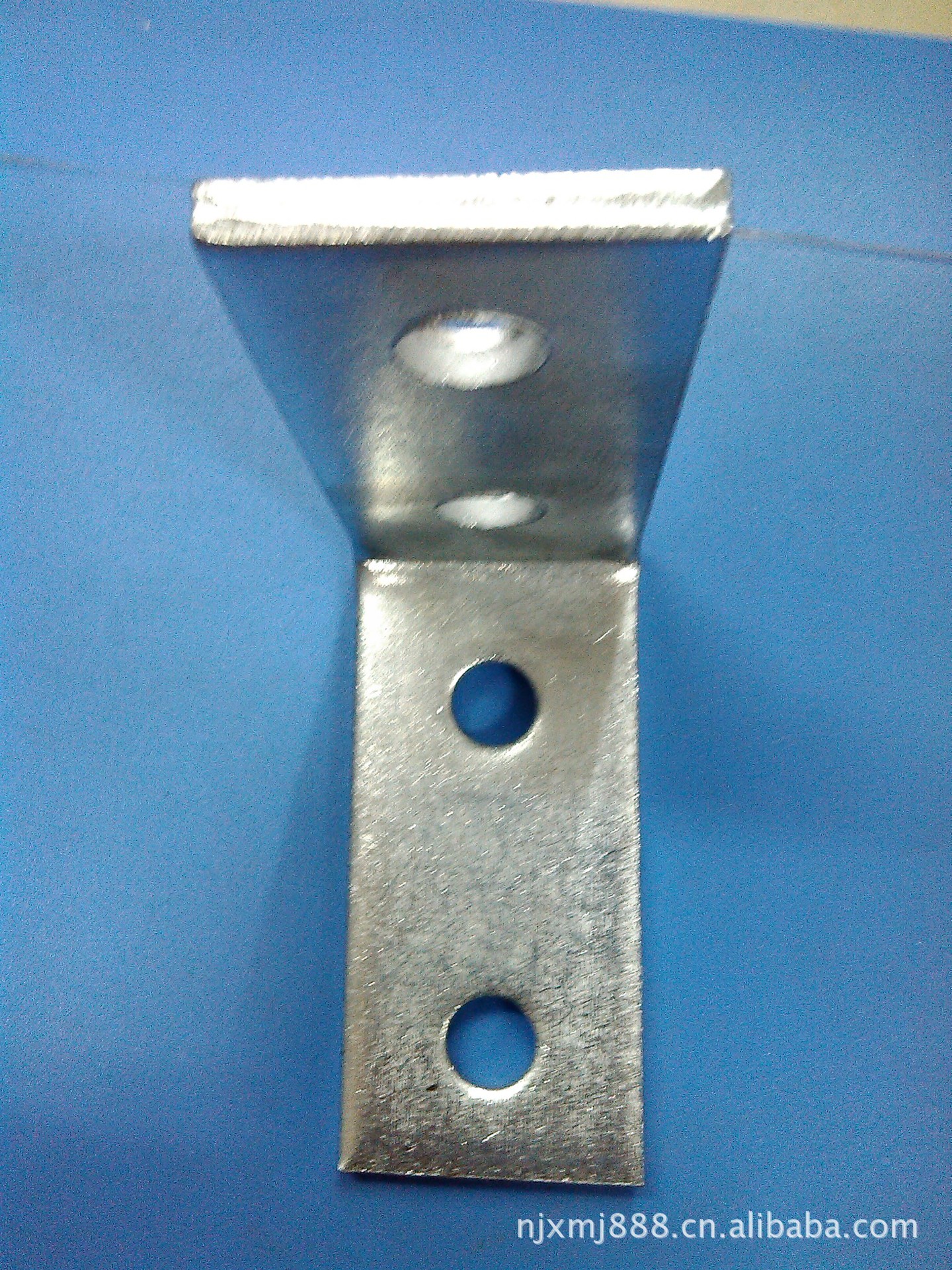 自产自销:c型钢配件连接件,三眼直角