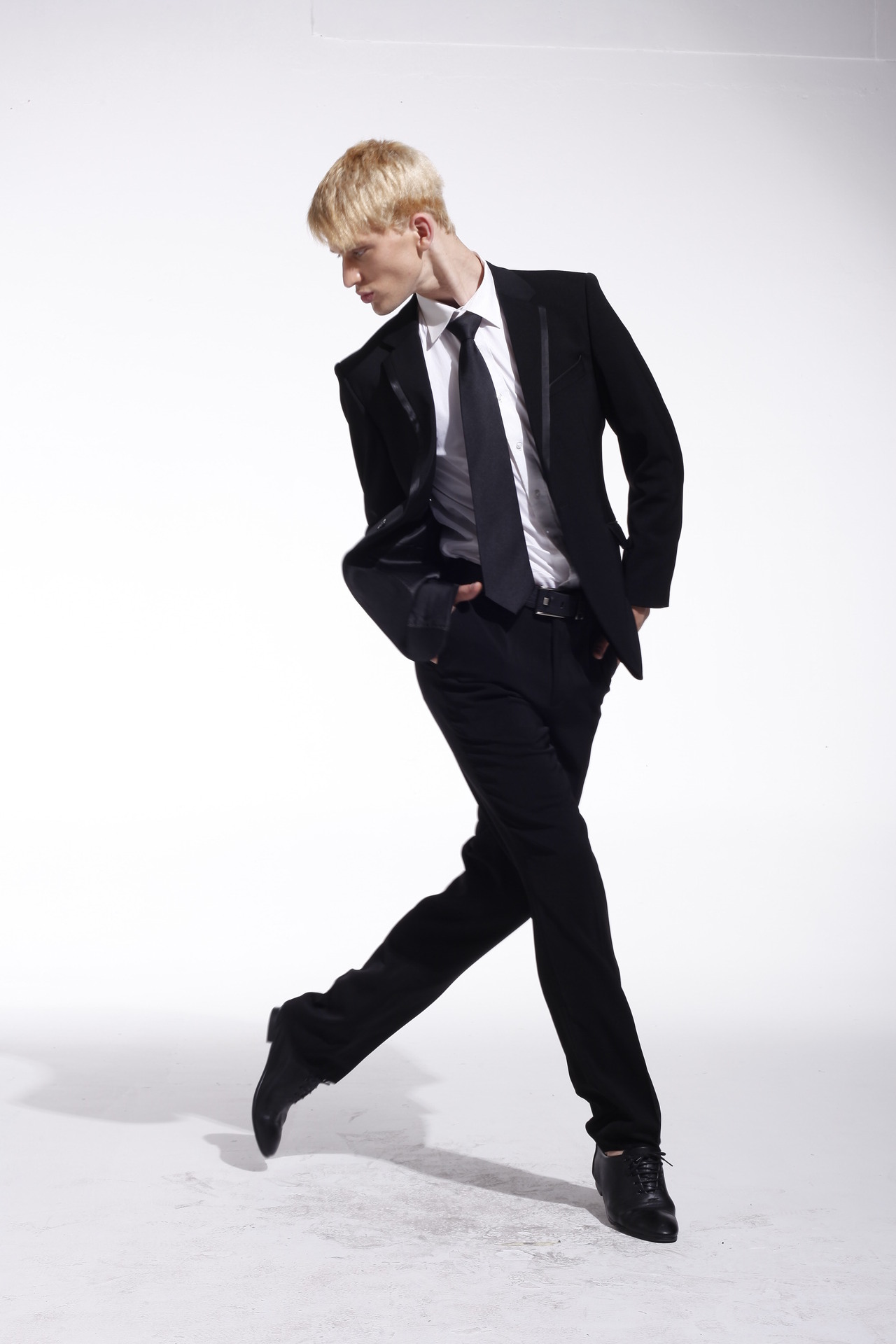 商务绅士 高档结婚礼服亮银丝拼接西服套装 新郎气质礼服