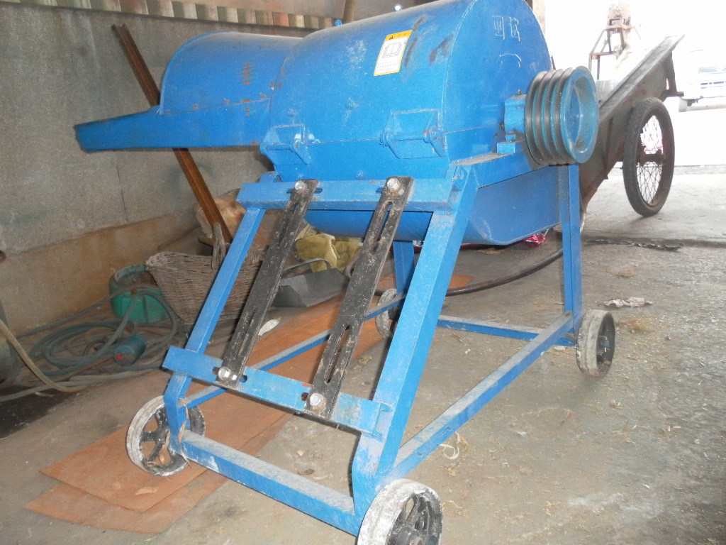铡草机粉碎机 (1)
