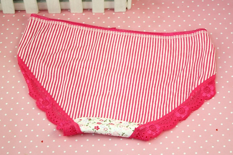 新款小碎花女式三角裤 蕾丝边女内裤 每日元气女士内裤1106