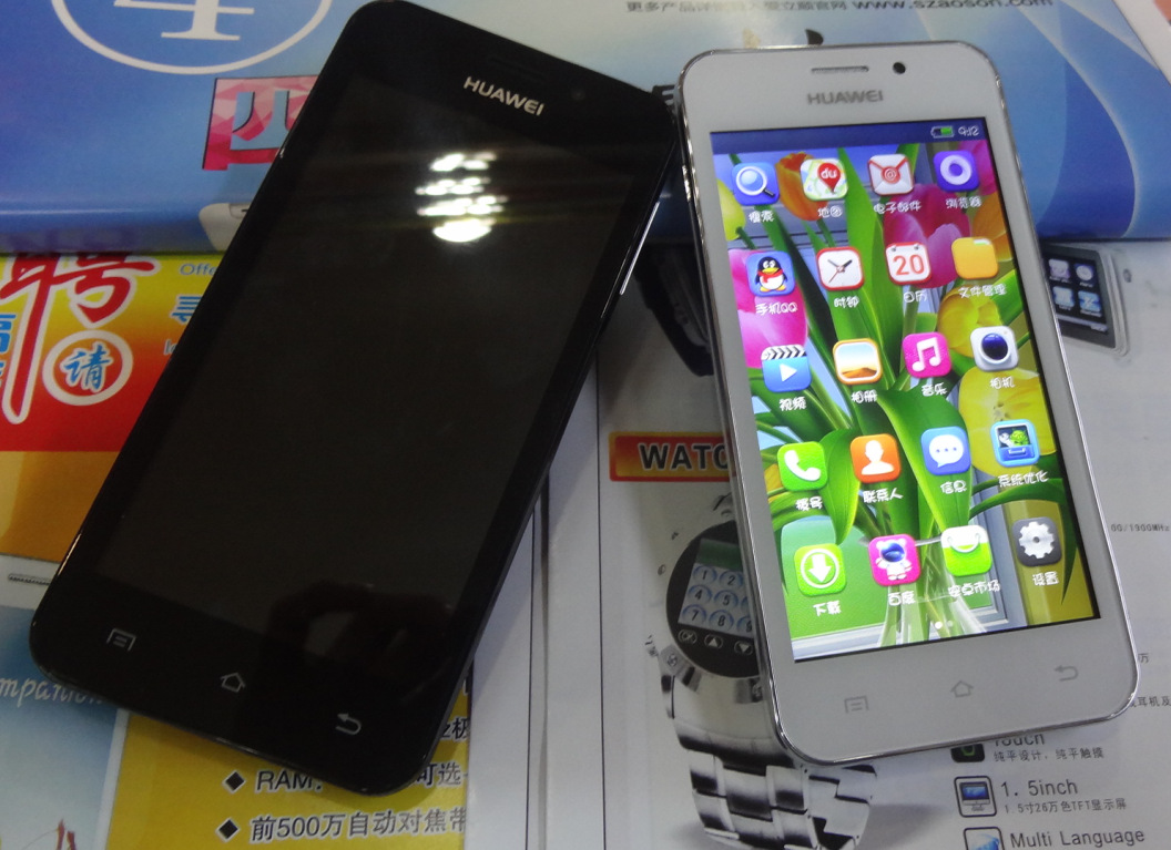 批发2013年新款华为四核3g智能时尚手机 4.7寸高清 500w像素手机