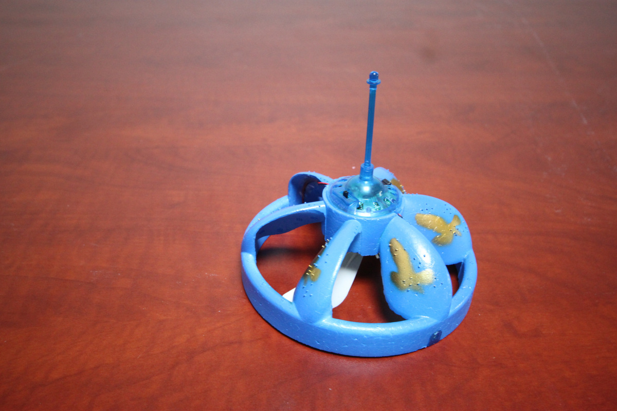 厂家批发 手部感应飞碟ufo 儿童玩具