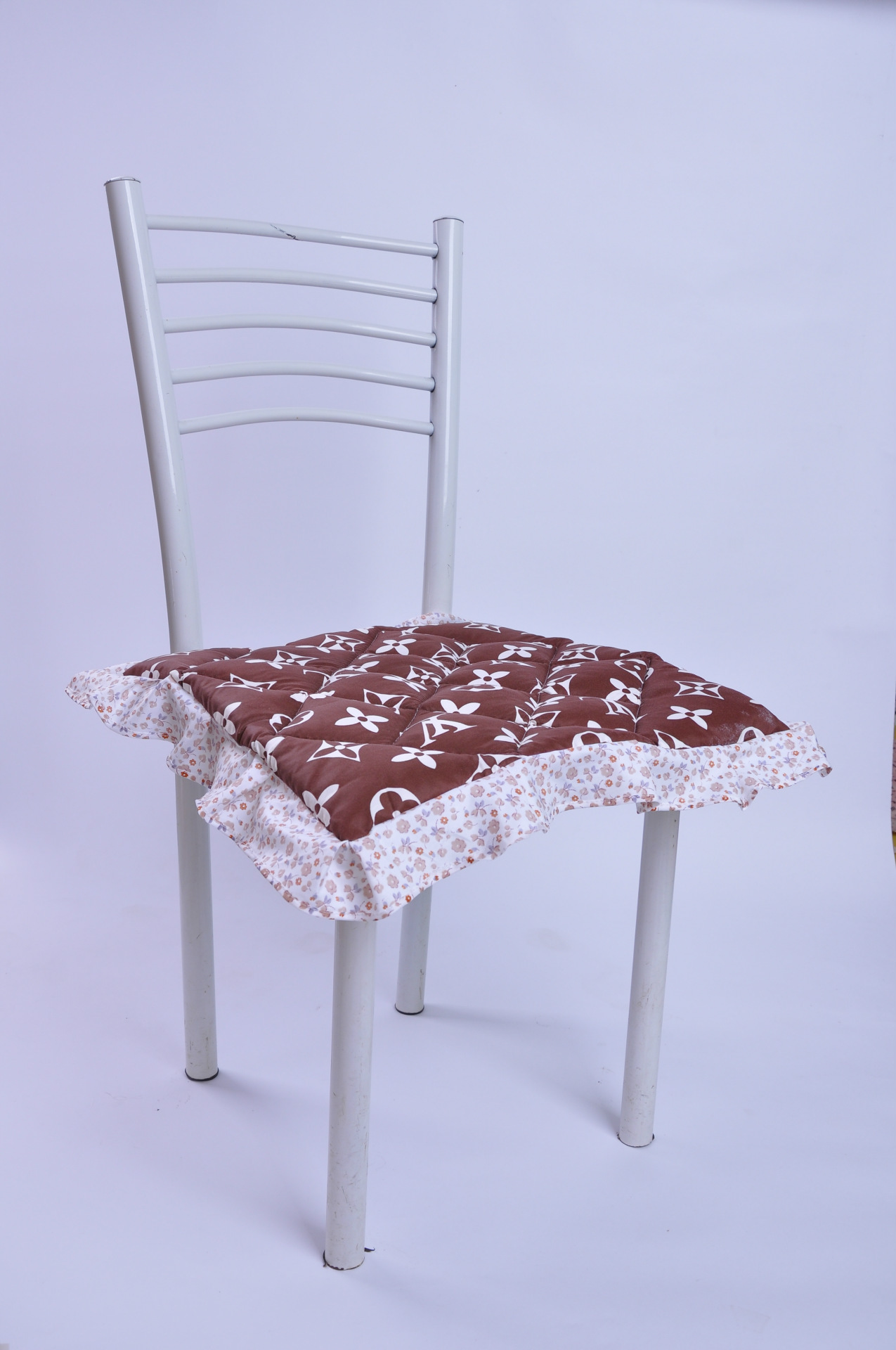 厂家直销 精美椅子垫 棉布餐椅垫 布艺泡泡垫多色选