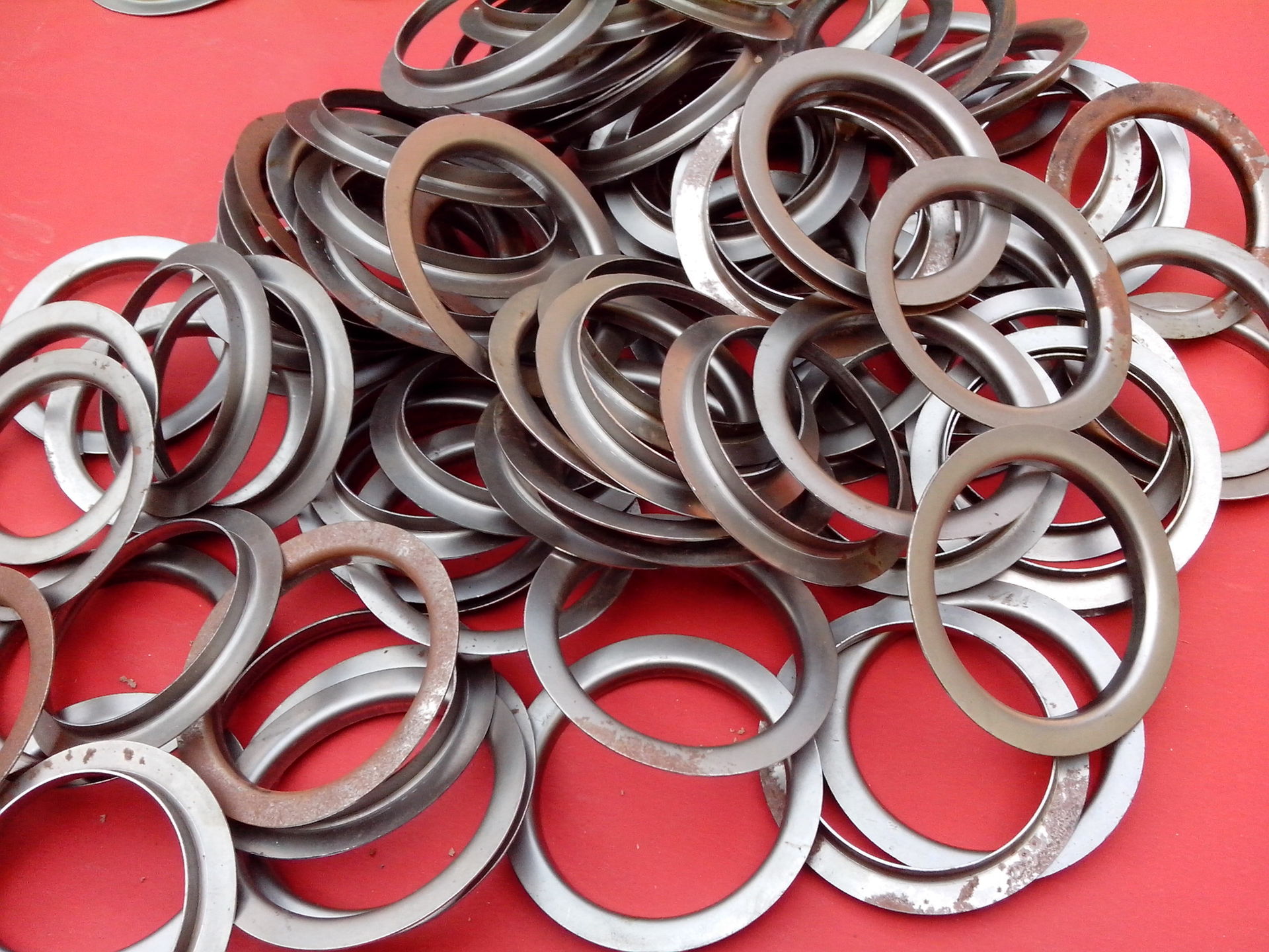 厂家生产冲压件 油封壳 骨架 铁垫 编号yl-320