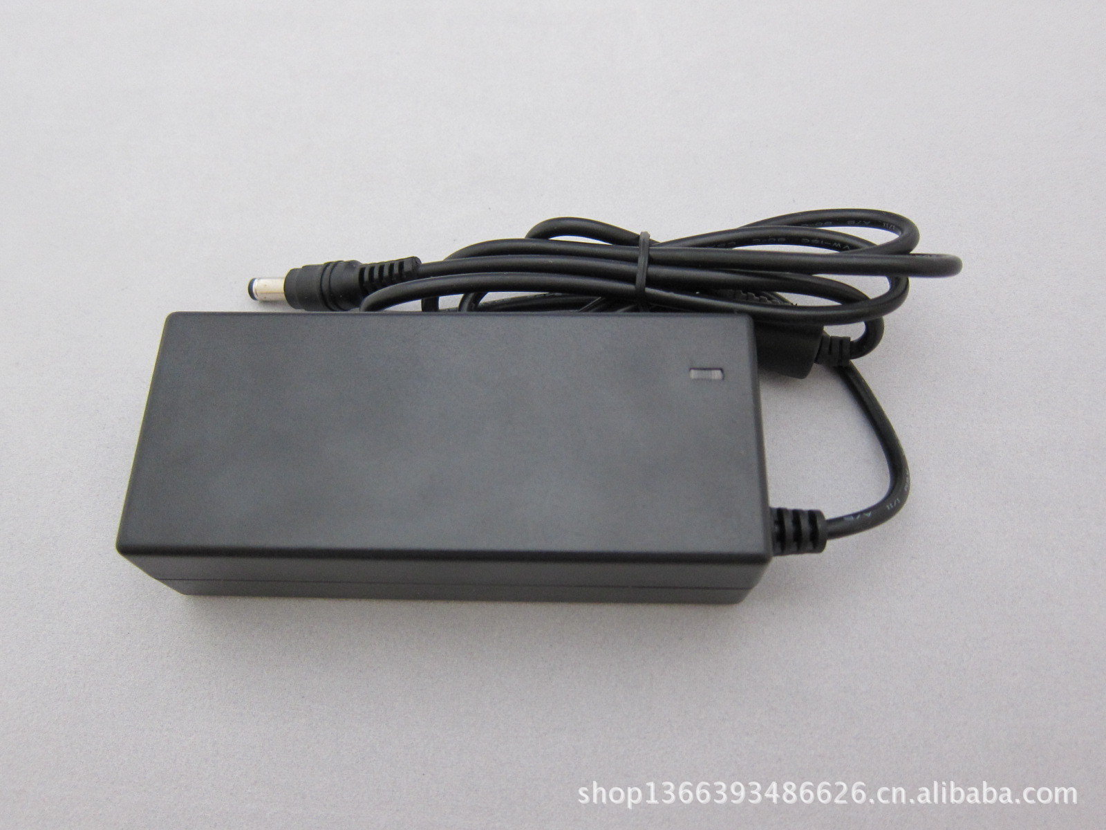 批发24v3a电源适配器开关电源胶壳电源桌面电源