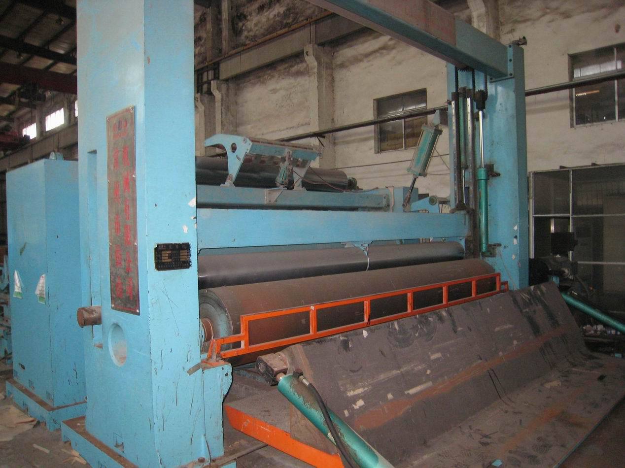 出售一套净纸宽4000mm框架式复卷机,工作车速:1000mm