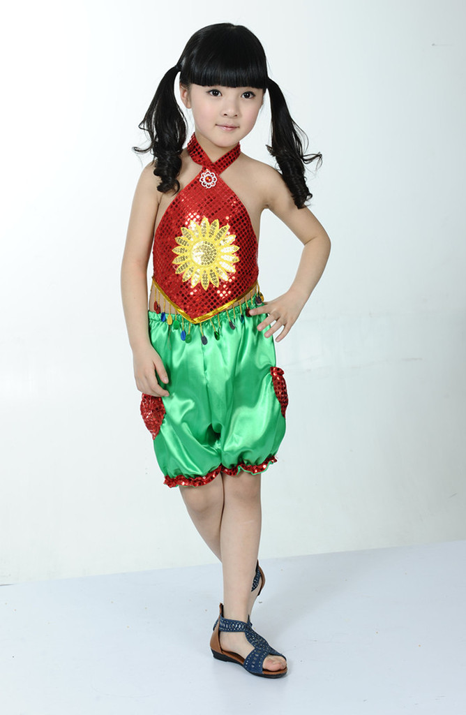 1101 夏季儿童肚兜演出服 女童舞台表演服 厂家直销代发