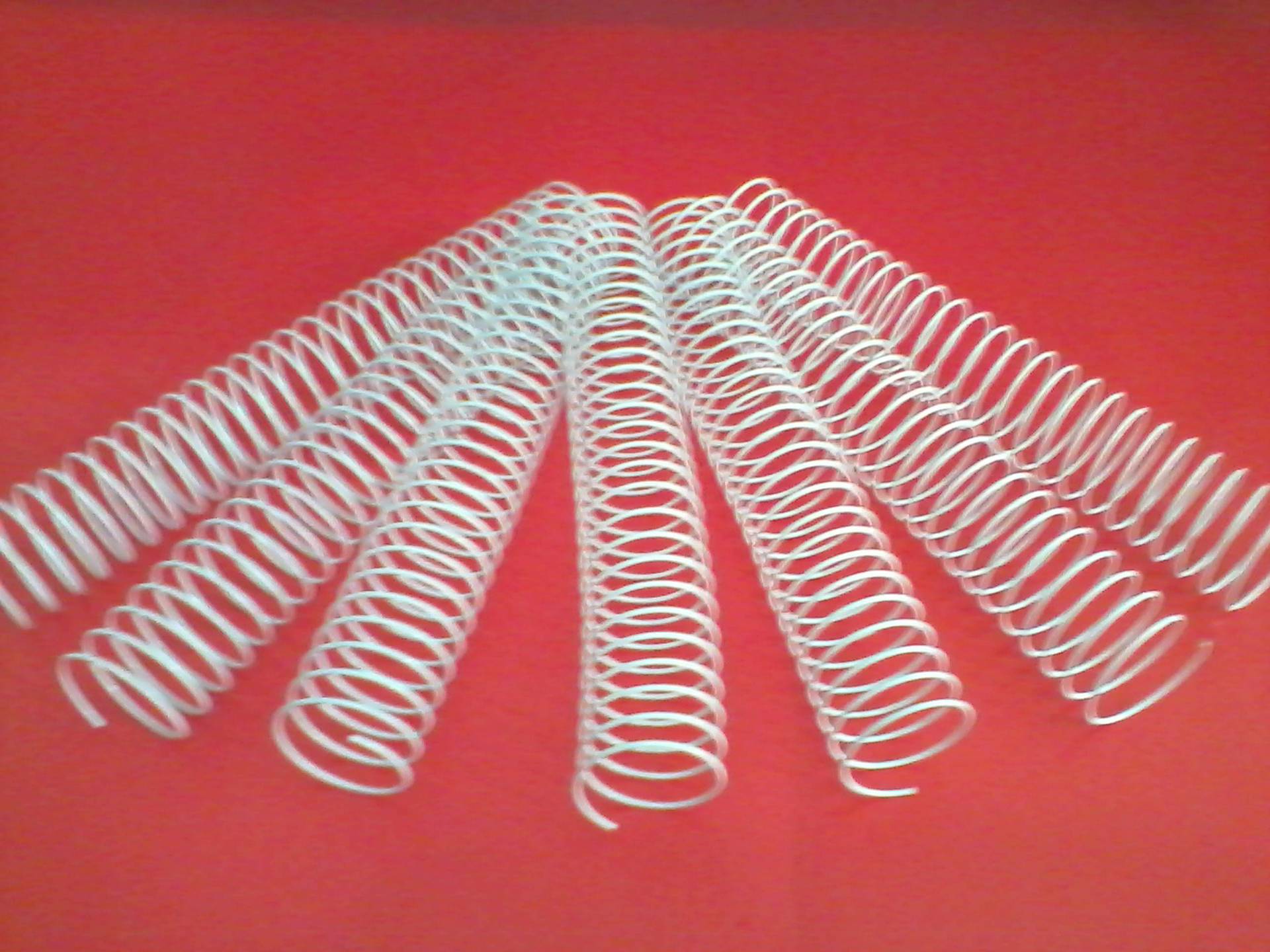 〈0,011特买〉包胶铁单线圈〈白色〉