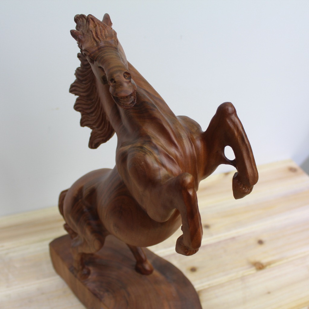 供应木雕 工艺品 礼品 香樟家具摆件 立马 马到成功