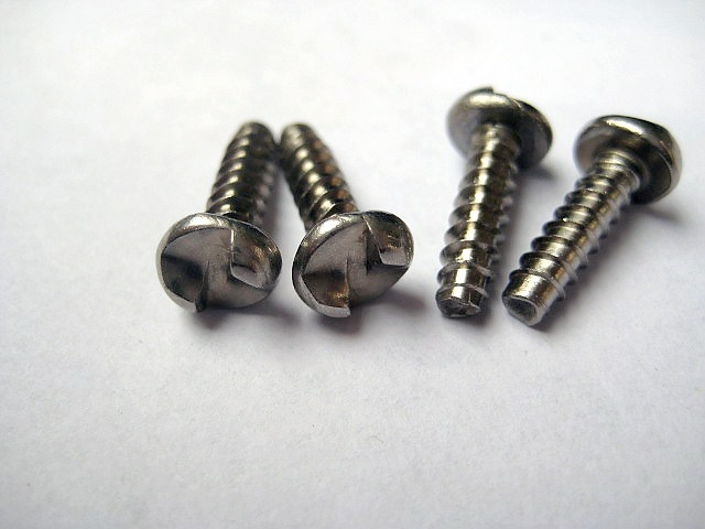 配件,备品备件 紧固件和连接件 螺钉/螺丝钉 防盗螺丝不锈钢一字防拆