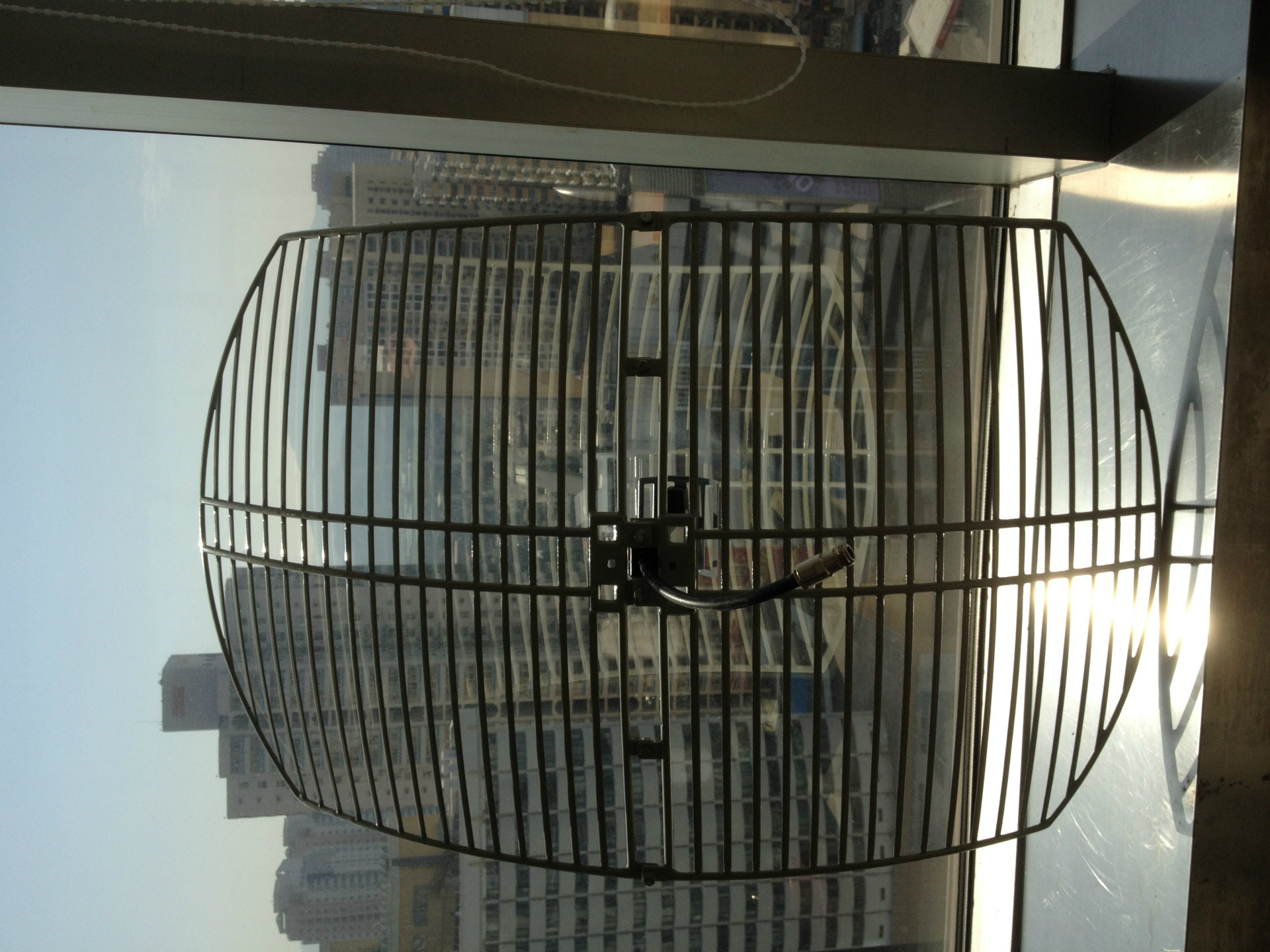 工厂直销2.4g栅格天线24db通信天线图片_7