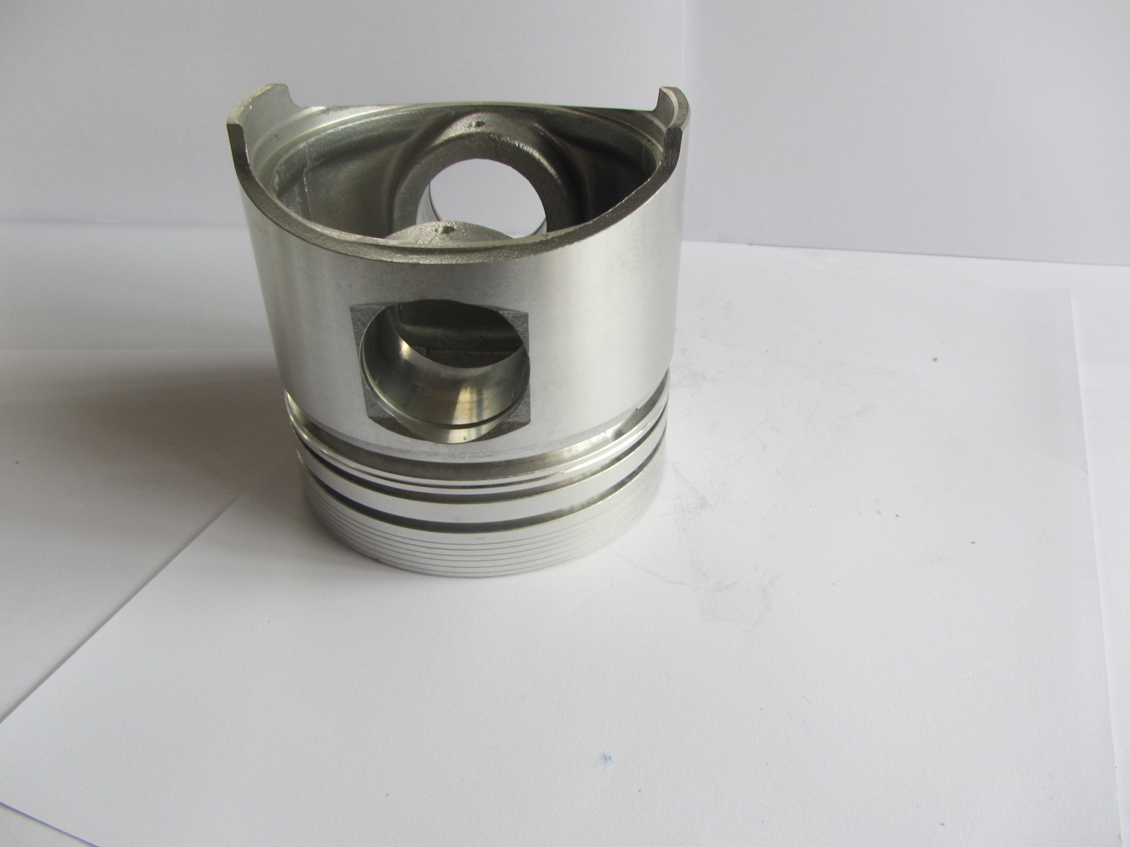 厂家现推了新进产品内燃机专用单缸活塞jd108