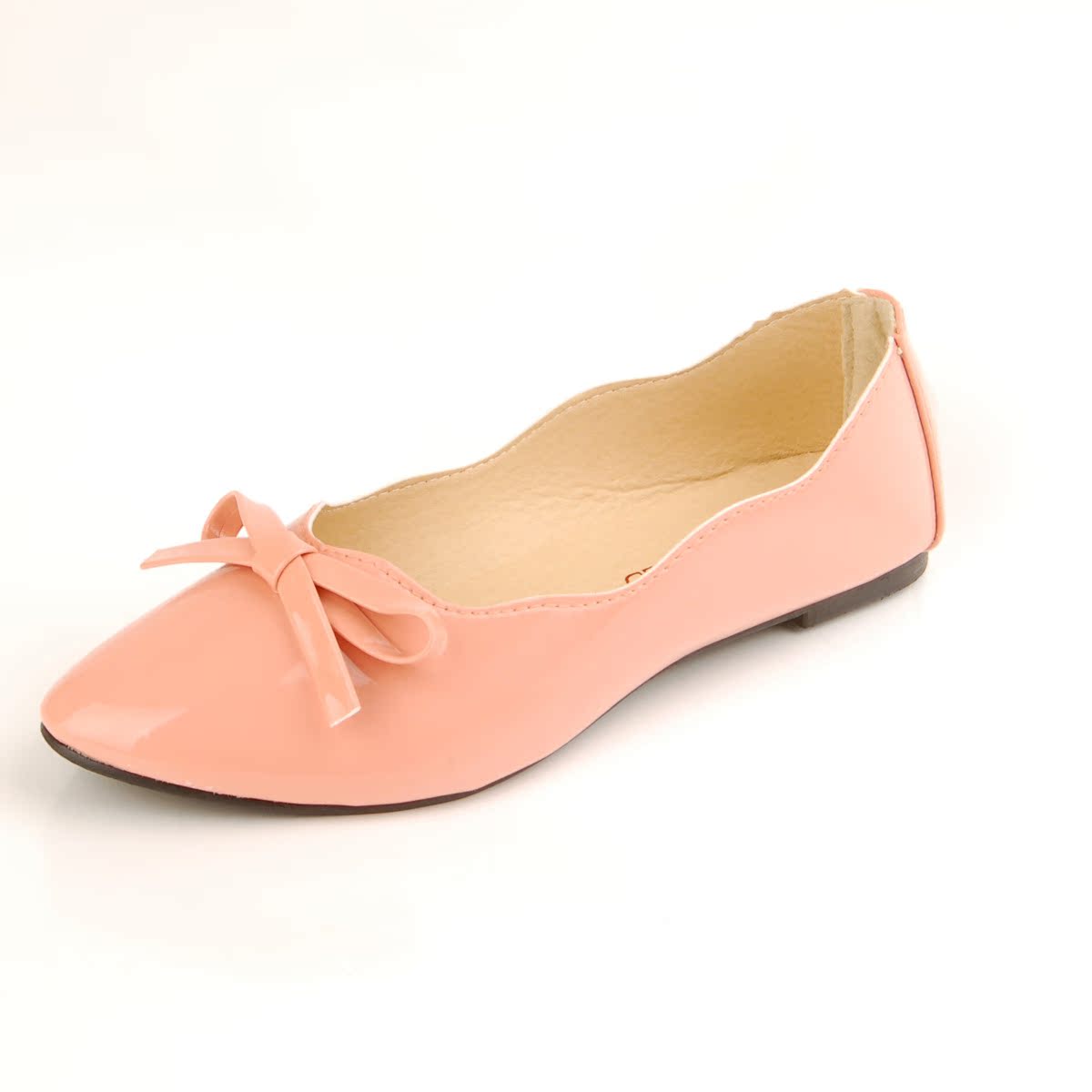 韩版平底鞋可爱尖头蝴蝶结漆皮软皮单鞋 2013新品春季女鞋浅口鞋