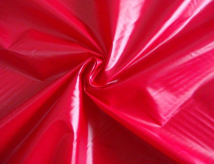 厂家直销300消光尼丝纺亮丝羽绒服面料