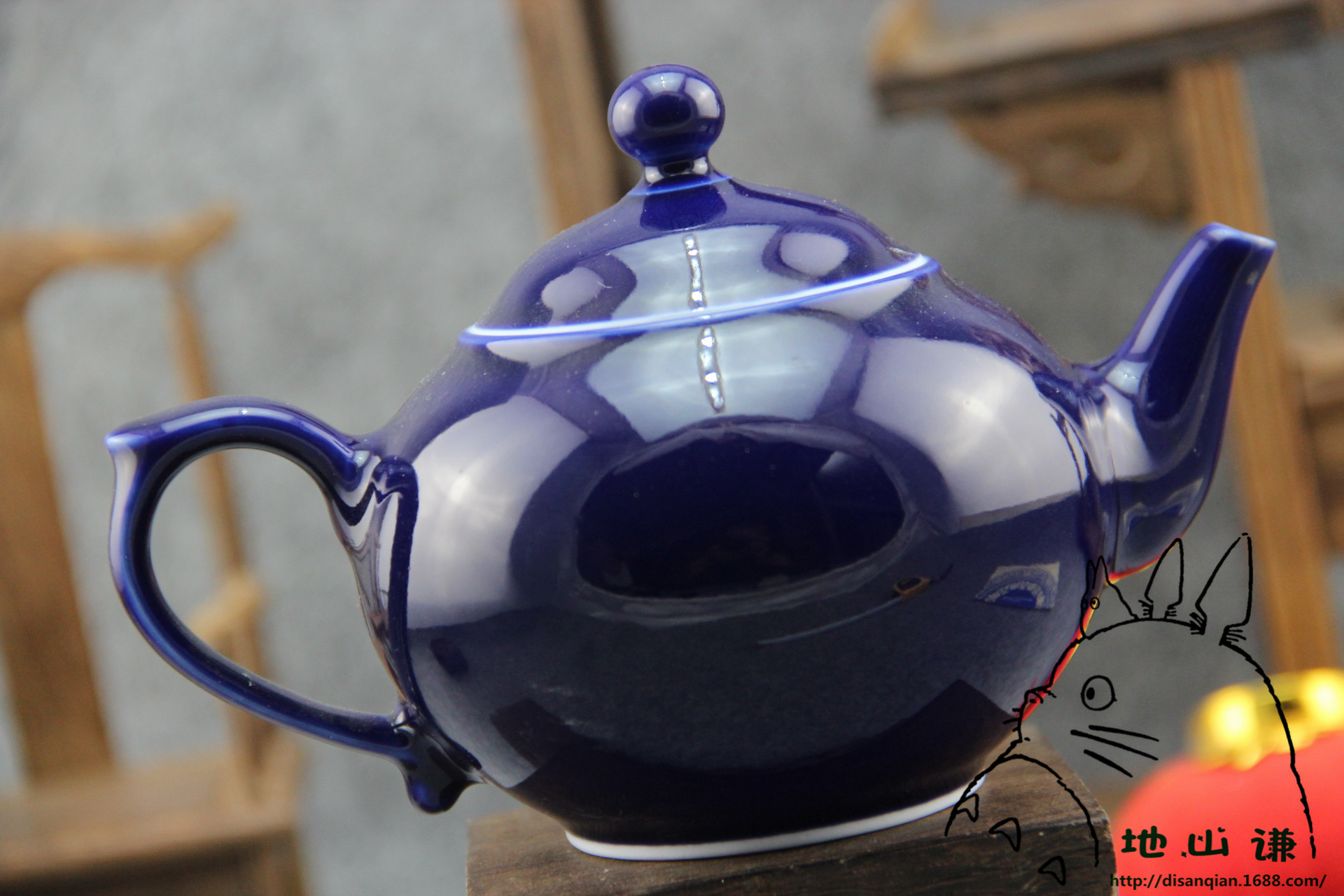 批发景德镇陶瓷祭蓝釉功夫茶具纯手工创意茶壶耐高温浑圆侧提壶