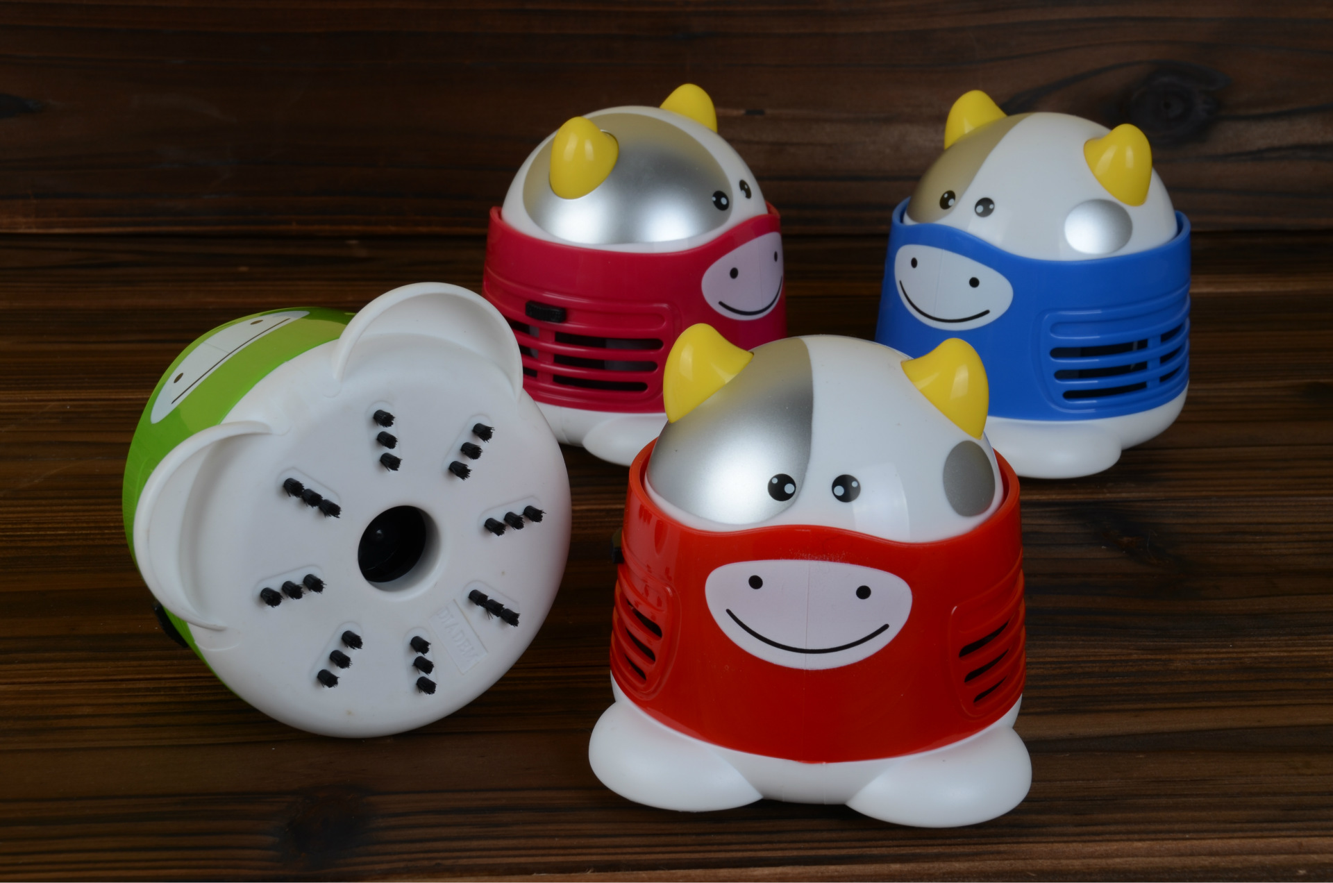 创意吸尘器迷你桌面吸尘器仔仔牛吸尘器笔记本电脑吸尘器厂家直销