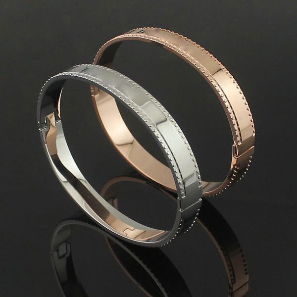 饰品批发 双边花暗扣搭扣手镯 t女士18k玫瑰金手镯 手环