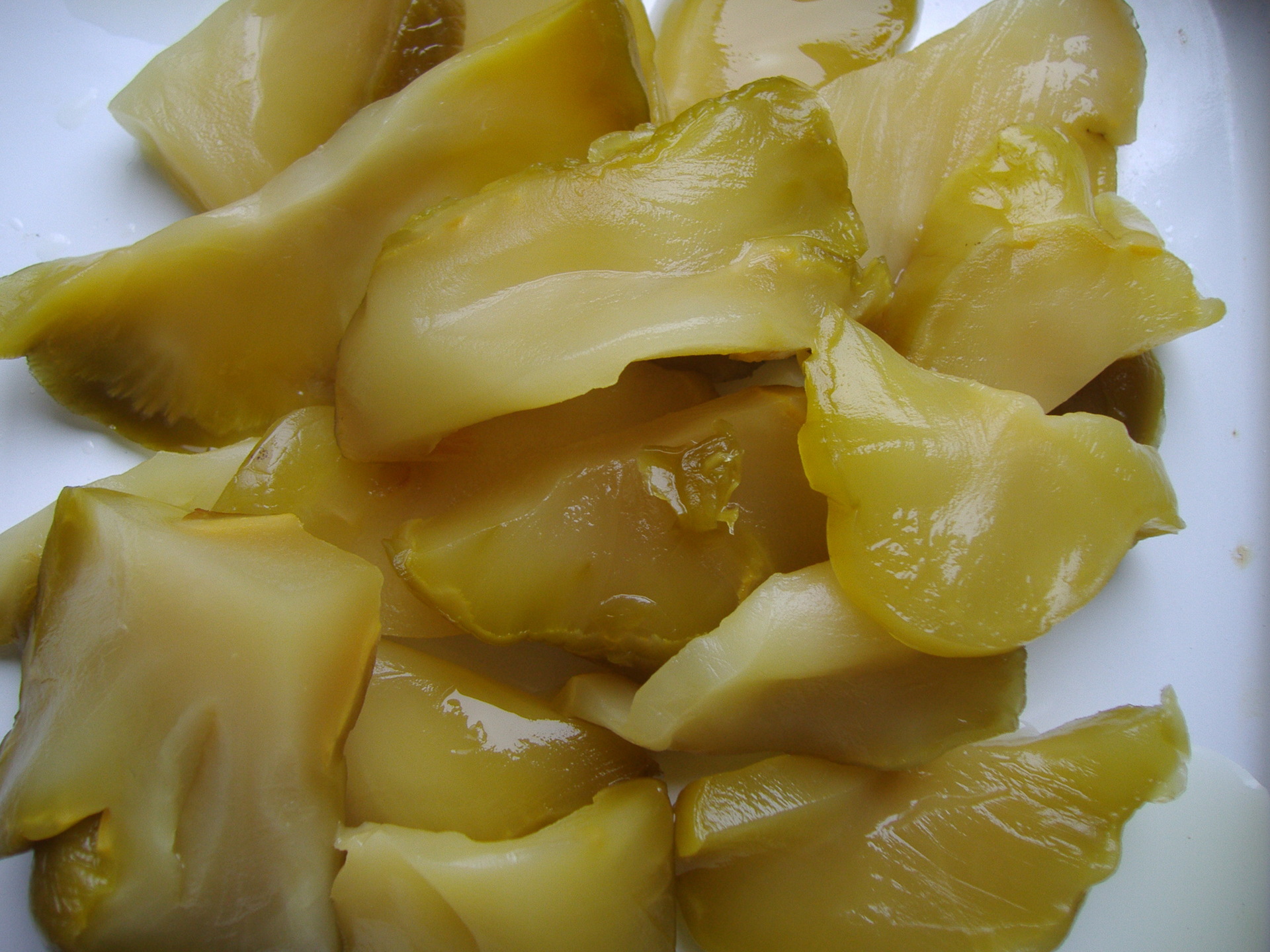 供应 绿鹿牌榨菜片(瓶装)2500克