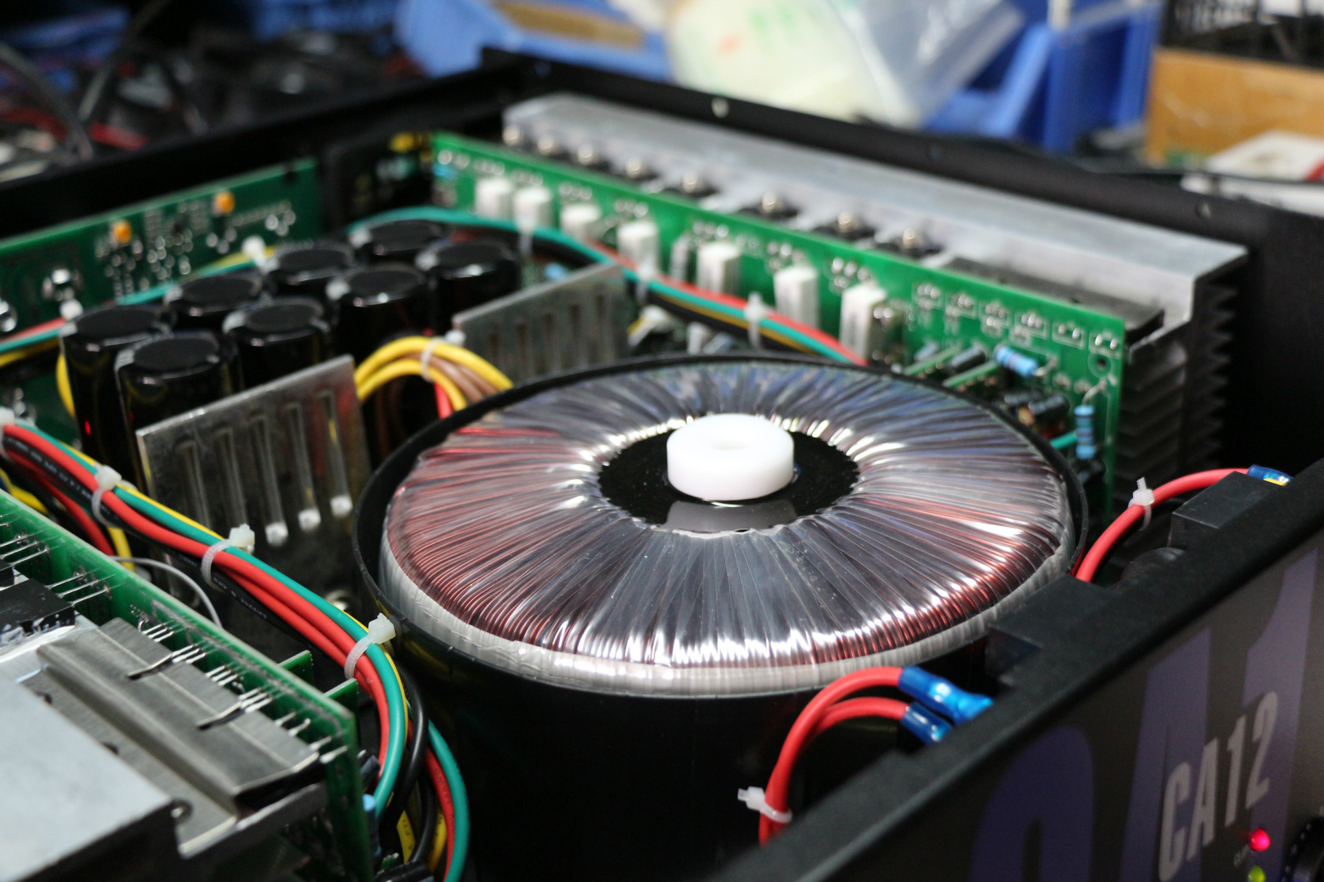 ca 70 600w大功率功放机 专业婚庆/演出工程带显示屏功放