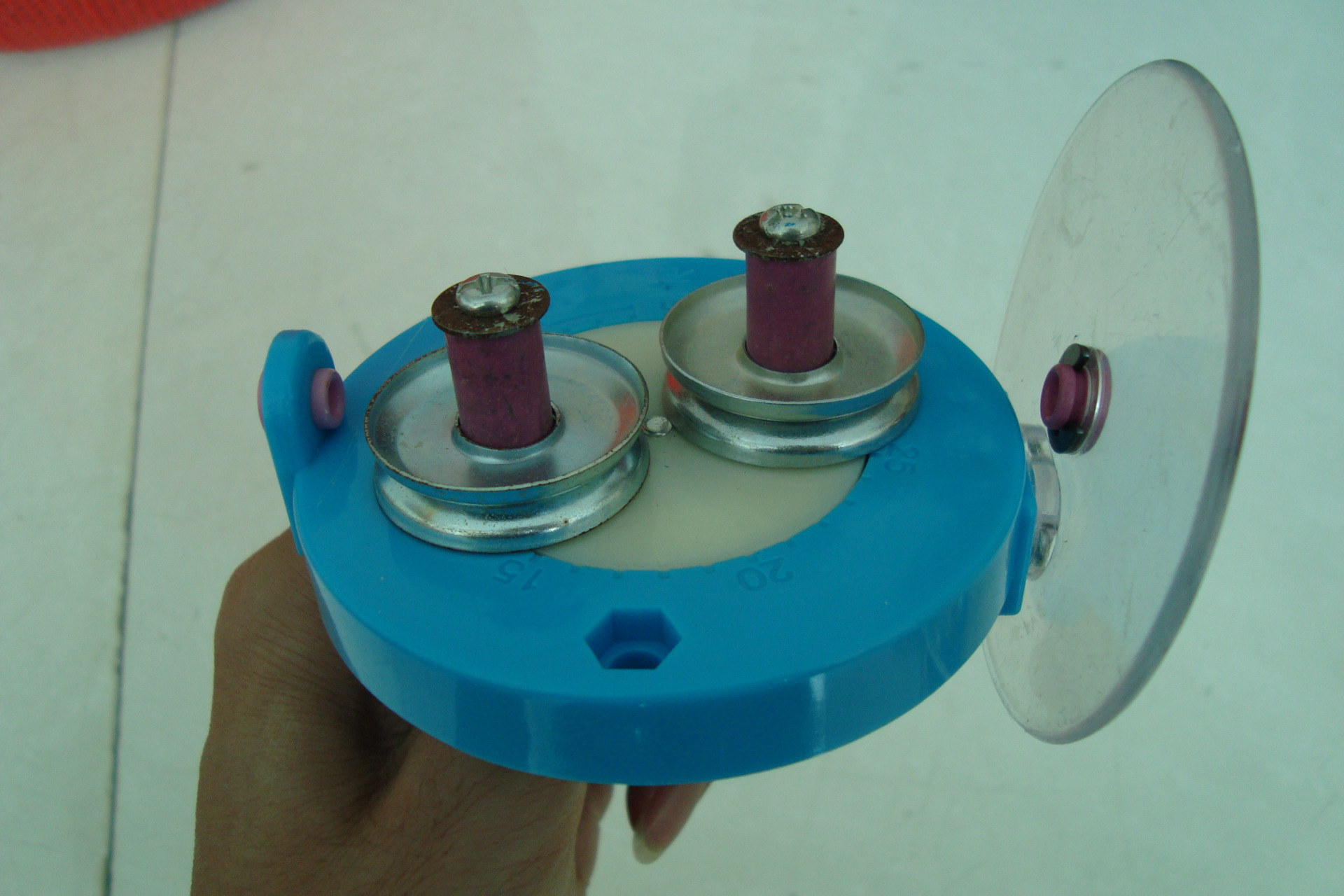 品质:   a.补整抽取纱时纱管中的不同纱线张力.   b.