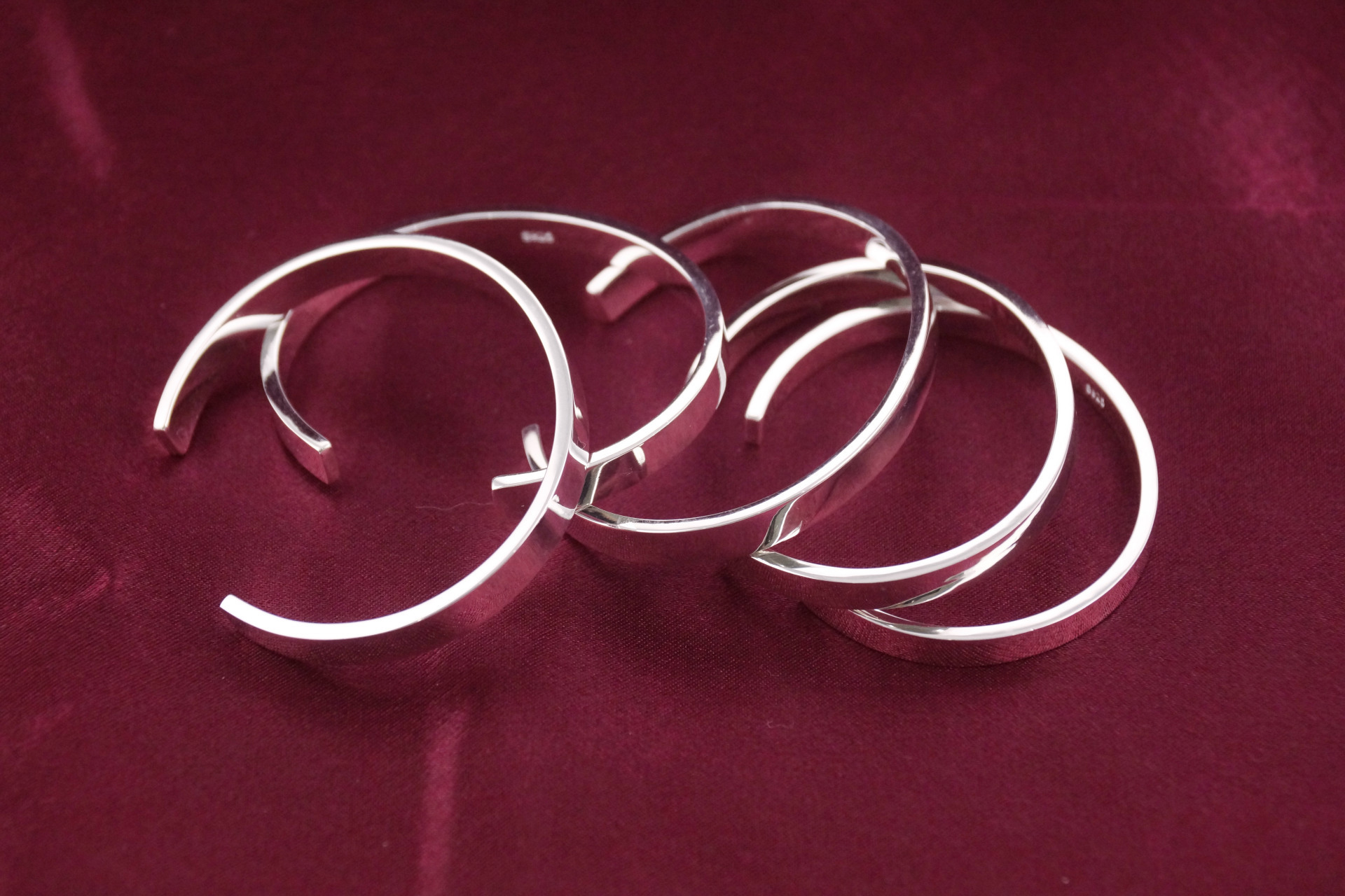 厂家直销 高品质百分百925纯银c口光面手镯