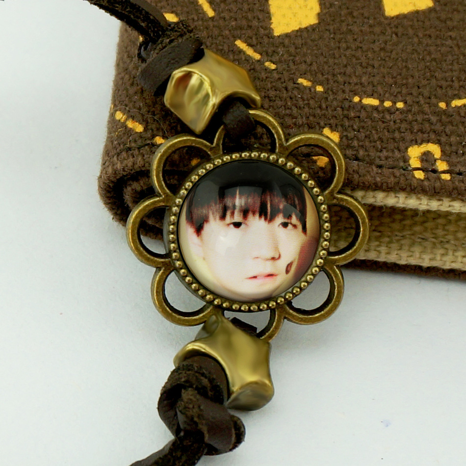 tfboys周边 王俊凯 王源 易烊千玺 真皮手链 四叶草家族手链