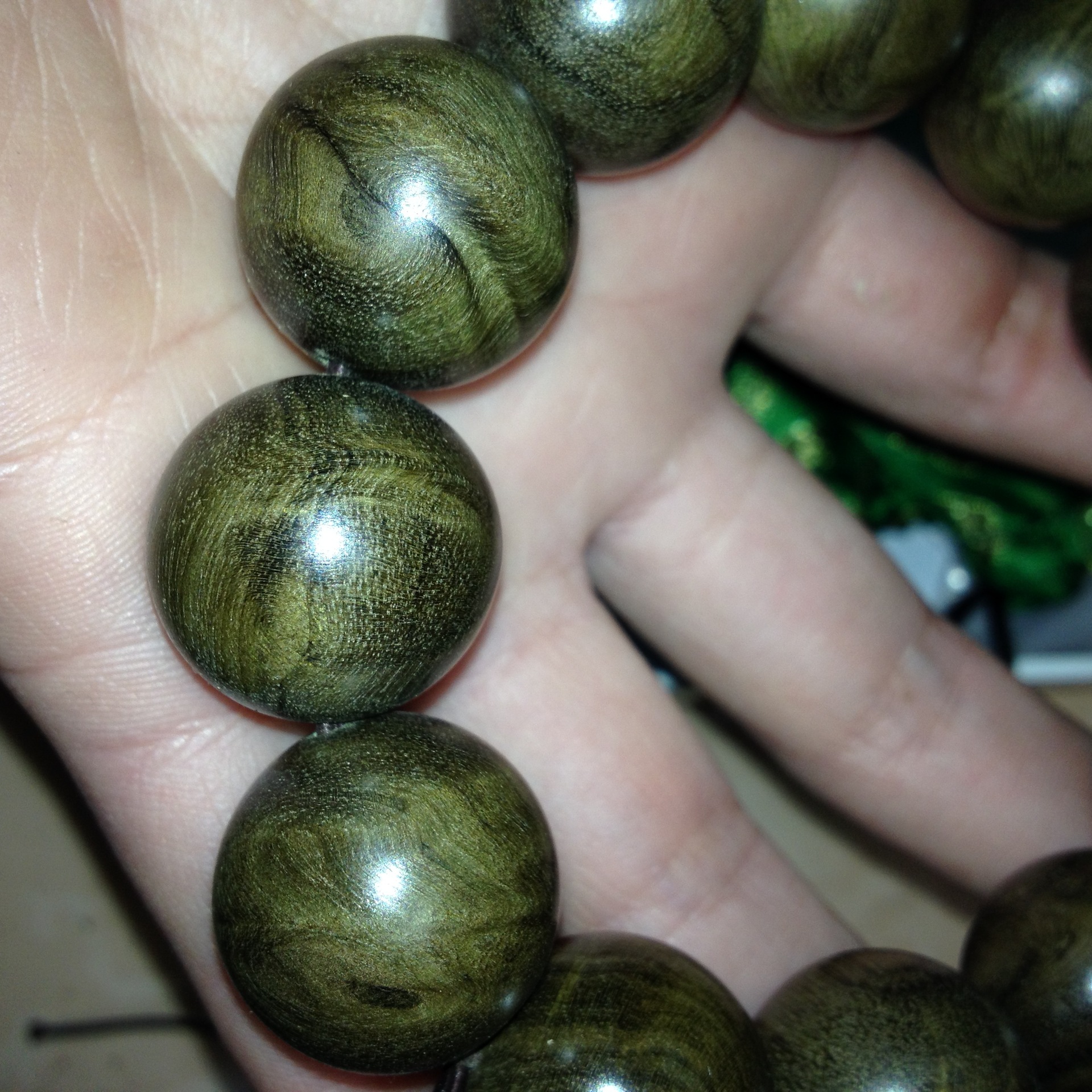 阴沉金丝楠木瘤花花纹精品水波手串 高密度