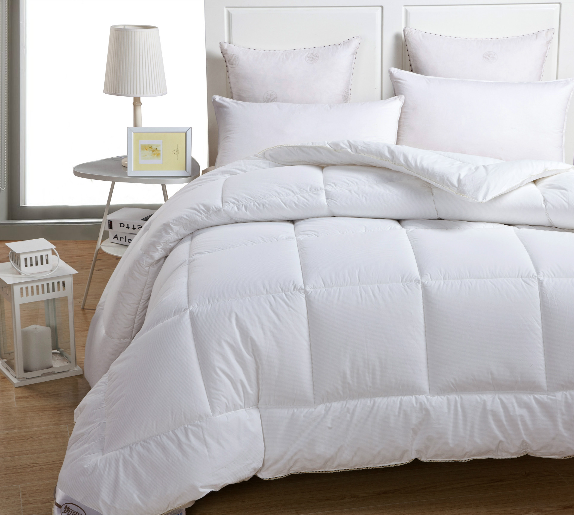 梦田家纺超柔充绒暖冬被羽丝保暖全棉被子被芯特价批发兼零售