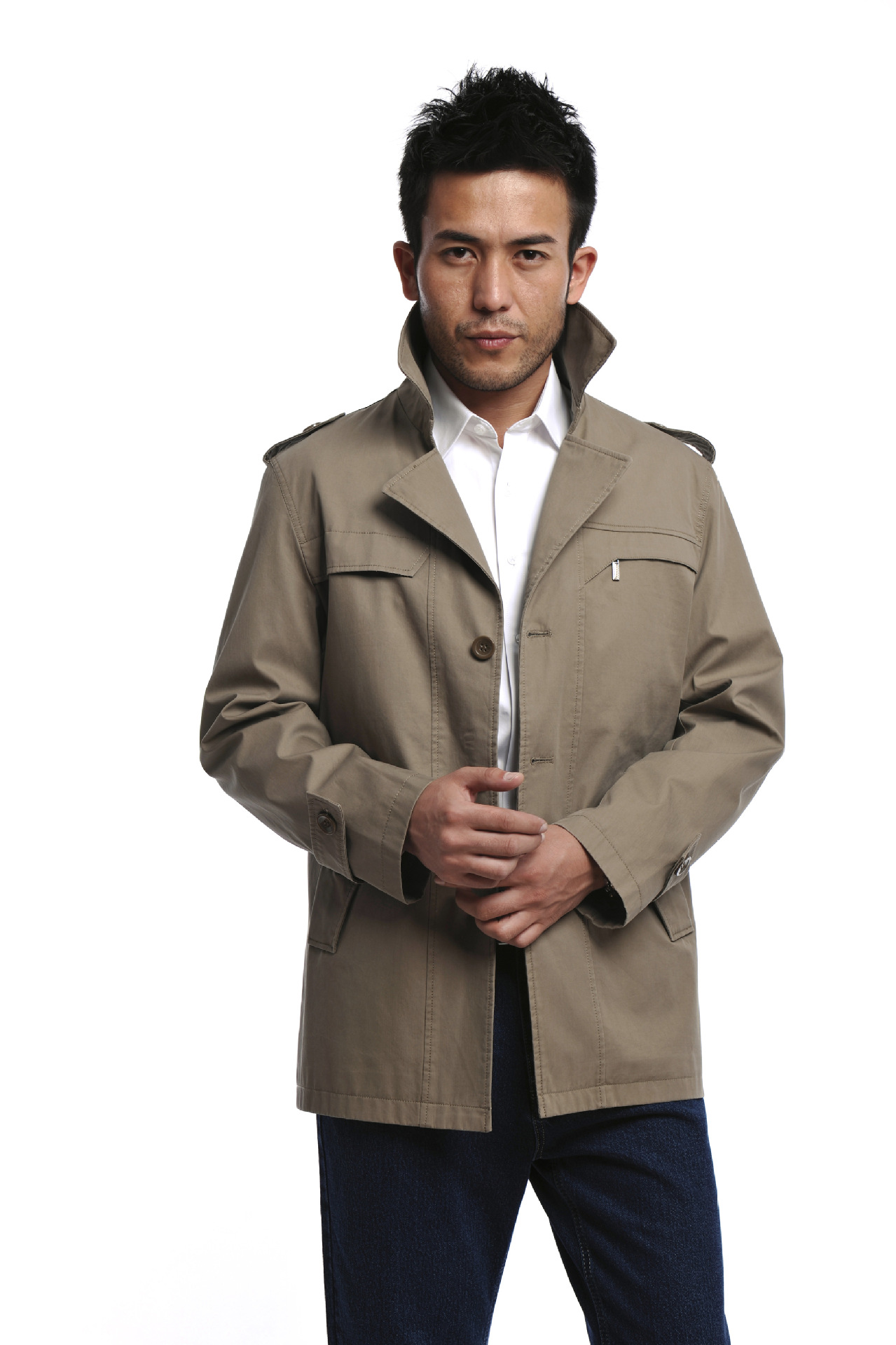 衣服品牌有哪些牌子男装 _衣服品牌排行榜前十名男装-第2张图片-潮百科 衣服品牌有哪些牌子男装 _衣服品牌排行榜前十名男装-第2张图片-潮百科