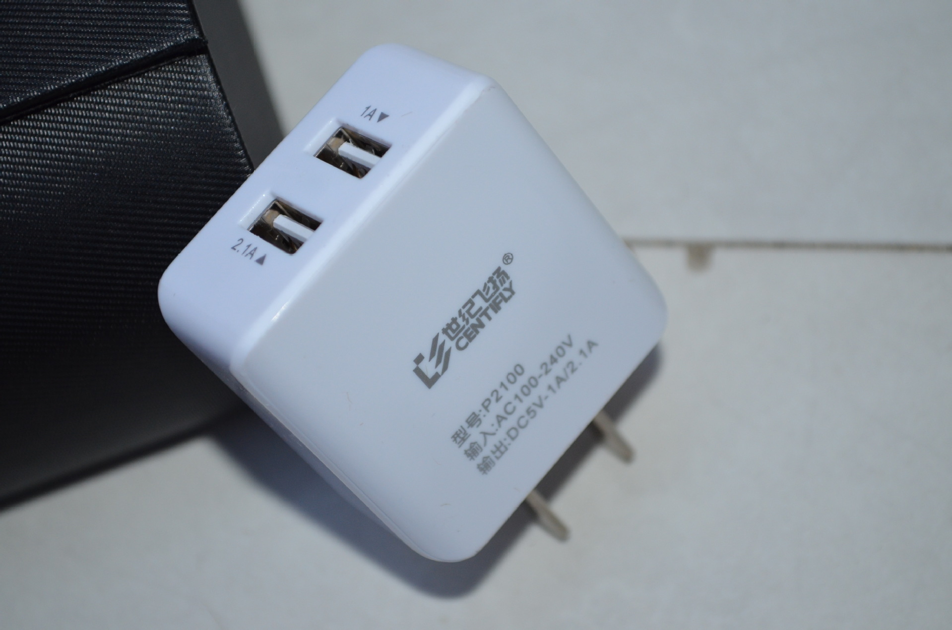 江苏南京批发世纪飞扬原装充电器 ipad平板电脑 双usb 2.