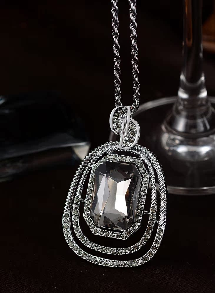 欧美时尚新款 简约椭圆形镂空镶钻灰色宝石cd长款项链女