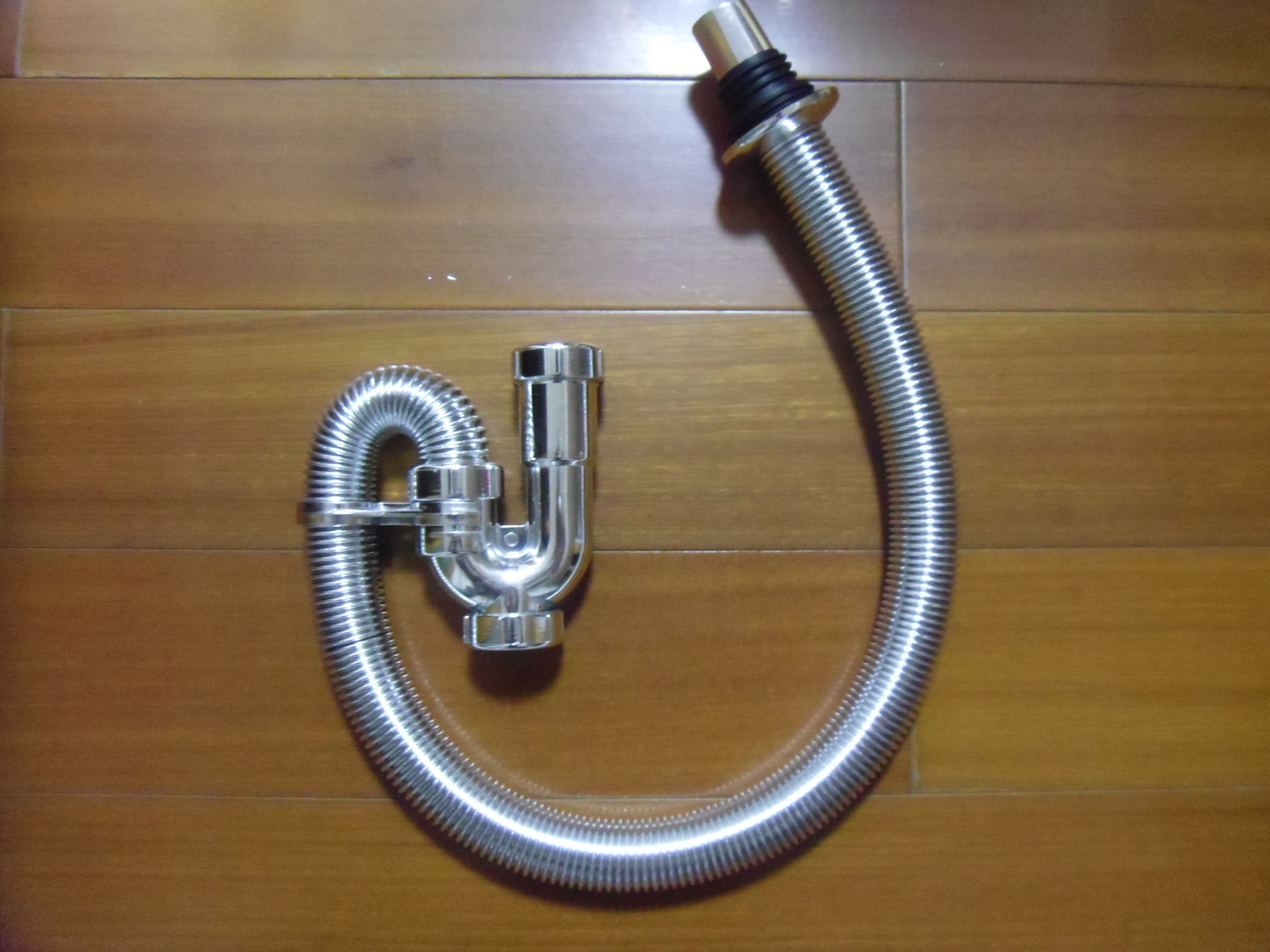 新款u型防臭排水管